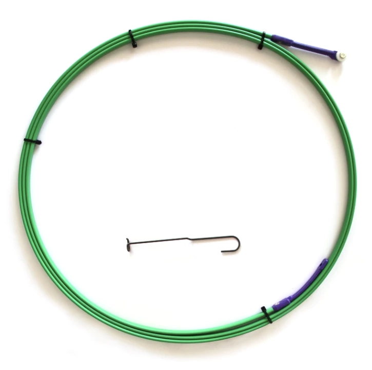 The Ferret 4m (13ft) cable feeding tool for pulling electrical cables through wall cavities, ceilings, insulation and confined spaces.